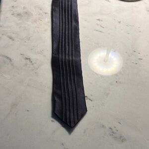 Neil Barrett Men's Solid navy Pleated Silk Tie